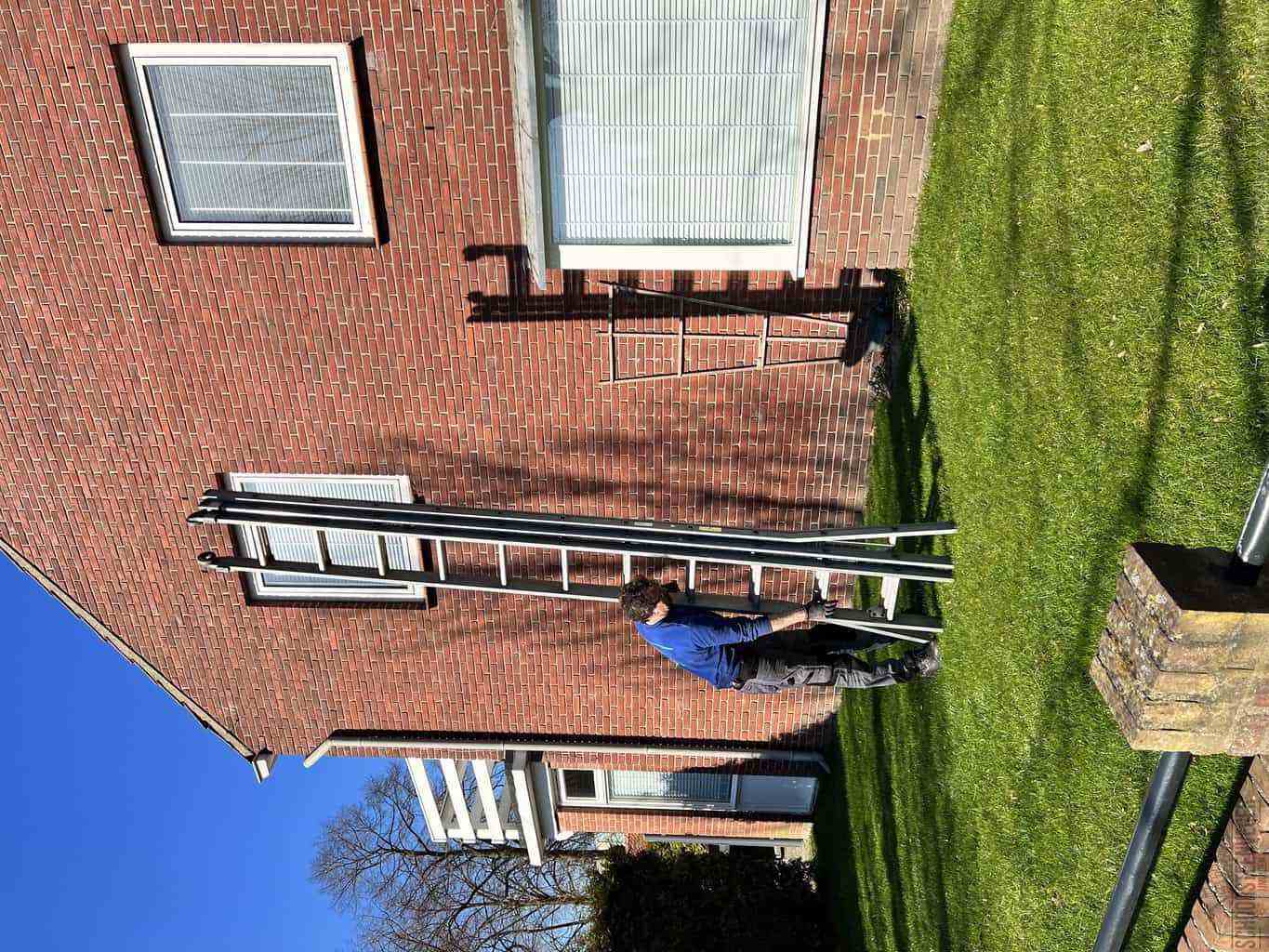 IJmuiden schoorsteenveger huis ladder